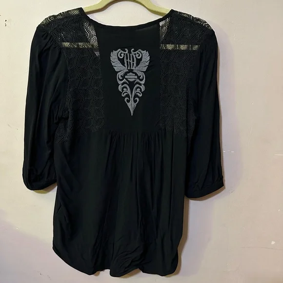 Harley Davidson three-quarter sleeve lace inset blouse - Picture 2 of 9